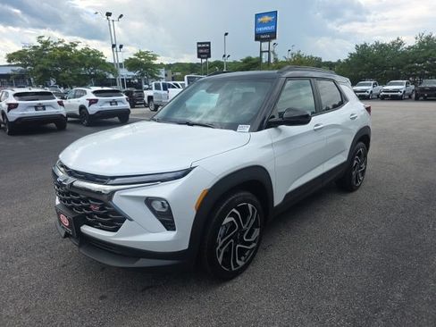 New 2026 Chevrolet TrailBlazer RS w/ Convenience Package AWD/4WD image 6