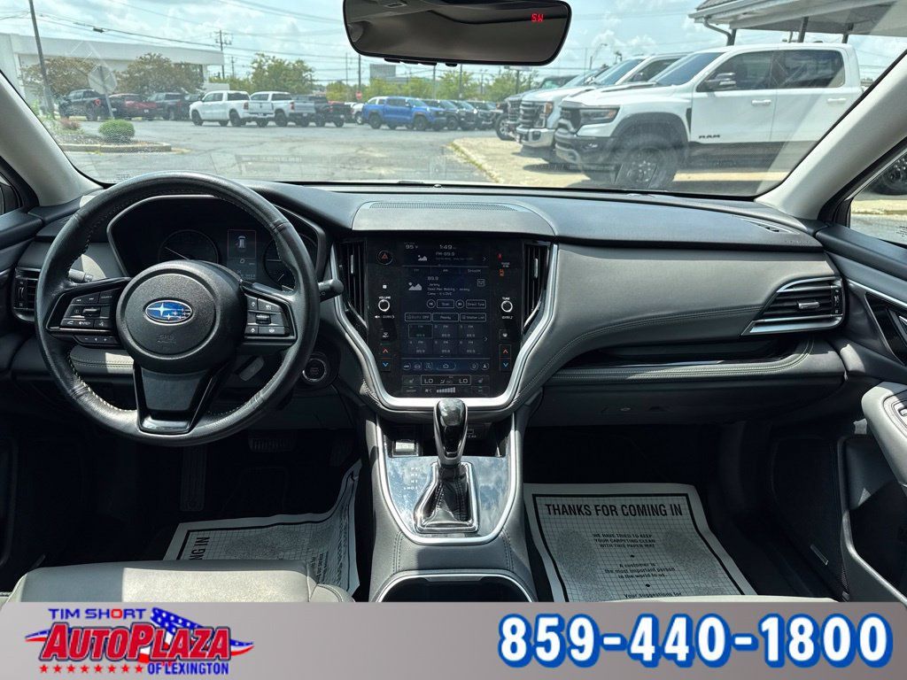 Used 2024 Subaru Outback Onyx Edition AWD/4WD image 30