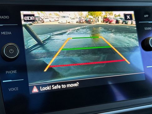 Used 2021 Volkswagen Atlas SE w/ Panoramic Sunroof Package image 20