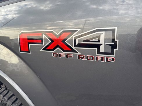 Used 2018 Ford F150 Lariat image 17