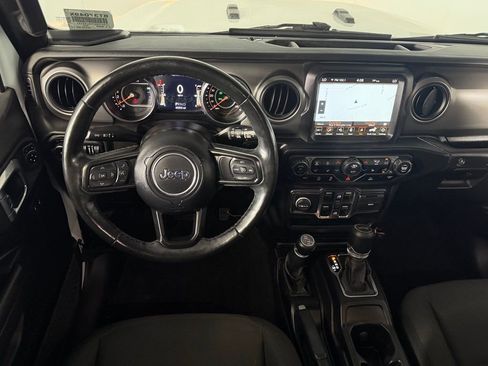 Used 2022 Jeep Wrangler Unlimited Sport w/ Sun And Sound Package image 15