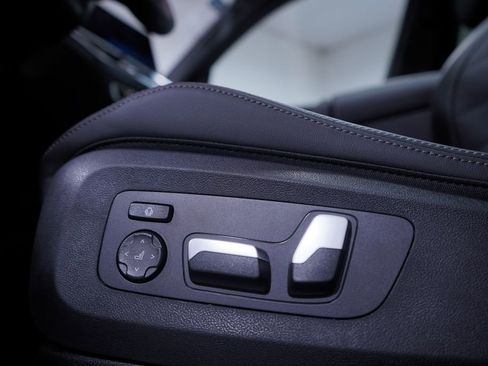 New 2026 BMW X5 sDrive40i w/ M Sport Package image 12