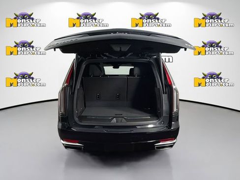 Used 2022 Cadillac Escalade Premium Luxury w/ Touring Package AWD/4WD image 27
