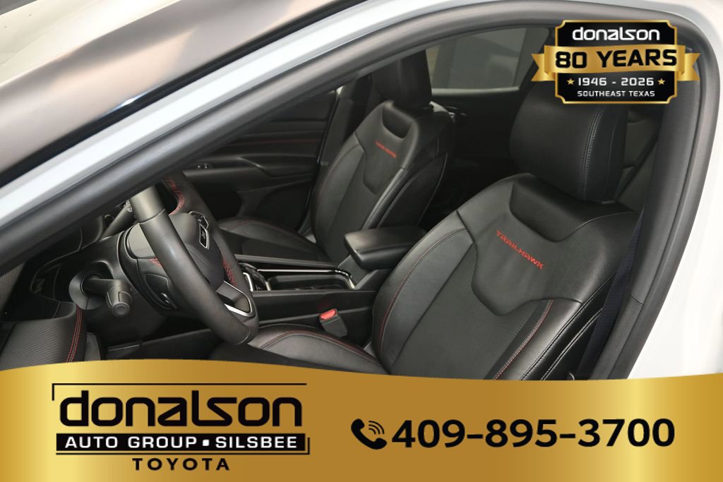 Used 2024 Jeep Compass Trailhawk AWD/4WD image 12