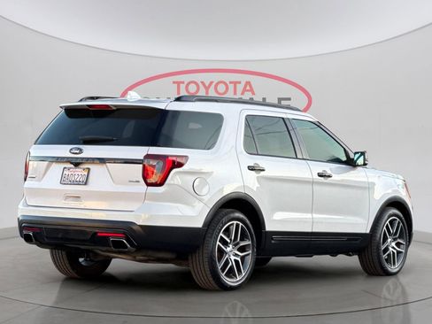 Used 2017 Ford Explorer Sport w/ Equipment Group 401A image 3