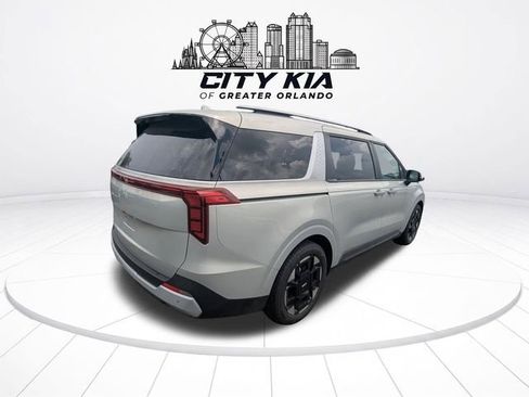 New 2026 Kia Carnival EX FWD image 6