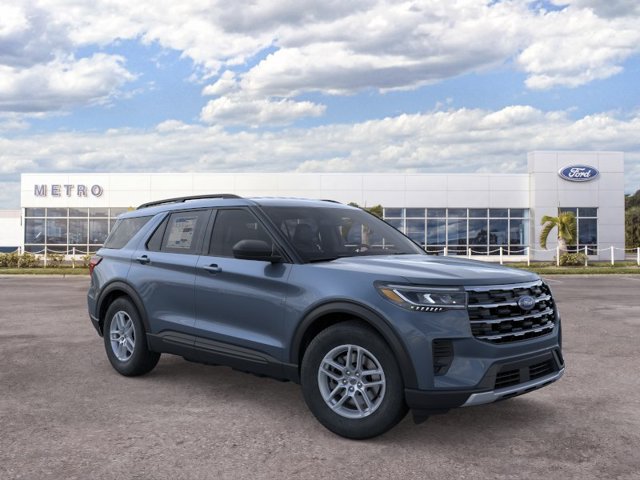 New 2026 Ford Explorer Active RWD image 7