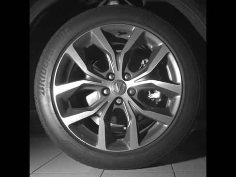 Used 2023 Acura MDX FWD w/ Technology Package image 9