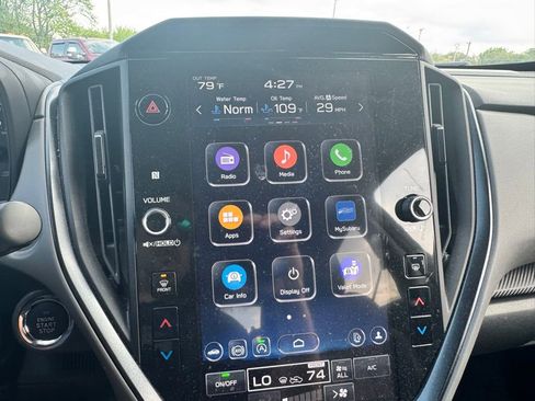 Used 2024 Subaru Crosstrek 2.5i Limited AWD/4WD image 18