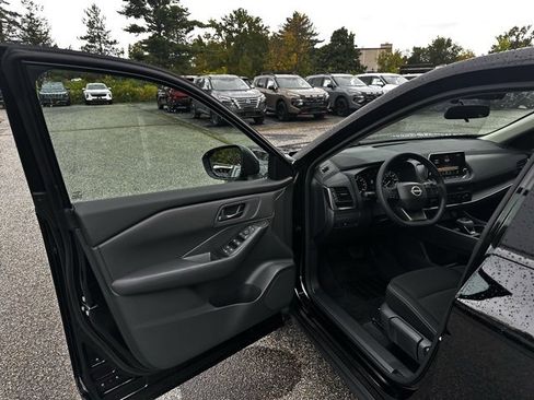 New 2026 Nissan Rogue S image 20