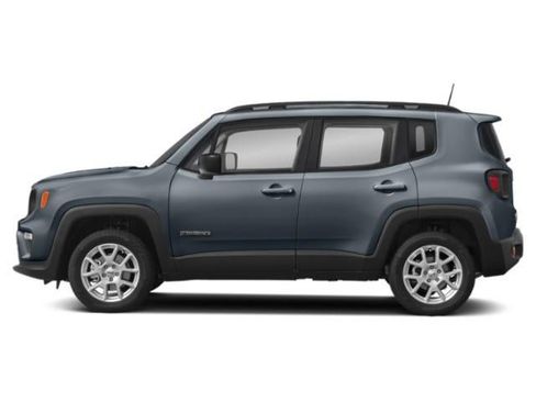 Used 2022 Jeep Renegade Latitude image 2
