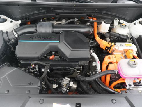 Used 2025 Hyundai Santa Fe SEL FWD image 31