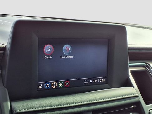 Used 2021 Chevrolet Suburban LS image 27