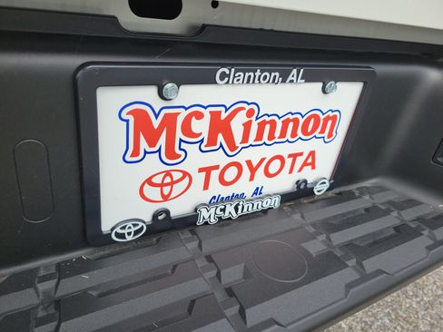 Used 2025 Nissan Frontier S AWD/4WD image 27