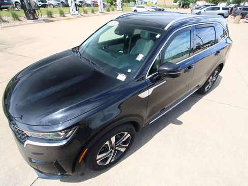 Used 2023 Kia Sorento SX Prestige w/ Panoramic Sunroof Package AWD/4WD image 20