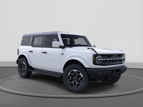 New 2026 Ford Bronco Outer Banks AWD/4WD image 7