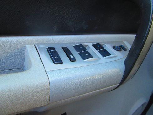 Used 2007 Chevrolet Silverado 2500 LT image 10