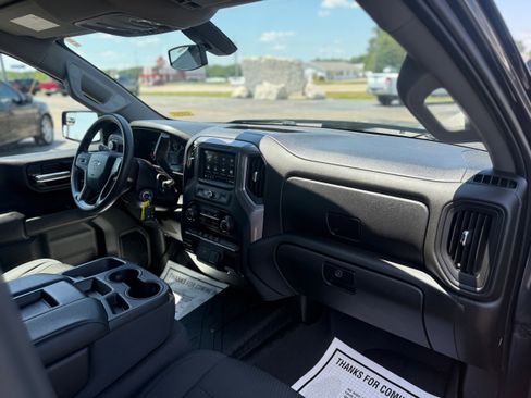 Used 2019 Chevrolet Silverado 1500 Custom Trail Boss image 12