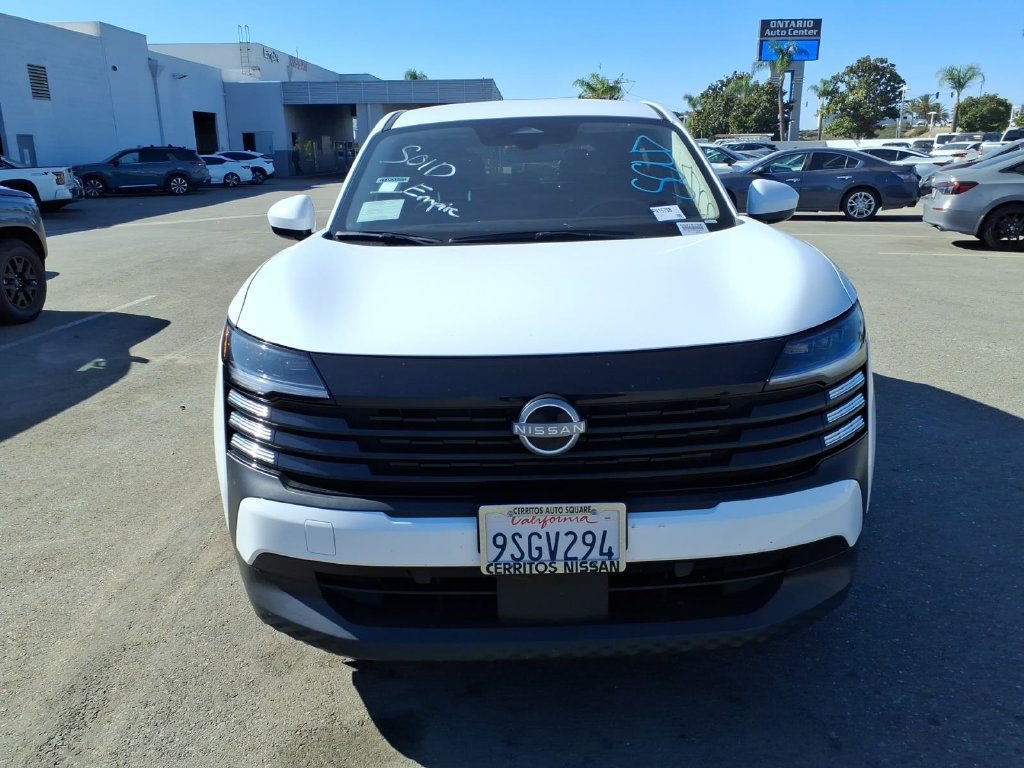 Used 2025 Nissan Kicks SV FWD image 10