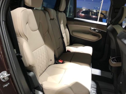 New 2026 Volvo XC90 B6 Plus w/ Protection Package Premier image 33