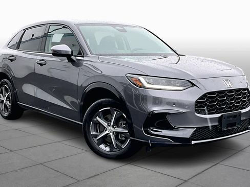 Used 2025 Honda HR-V EX-L image 3