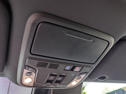 Used 2022 Honda Pilot Black Edition image 27