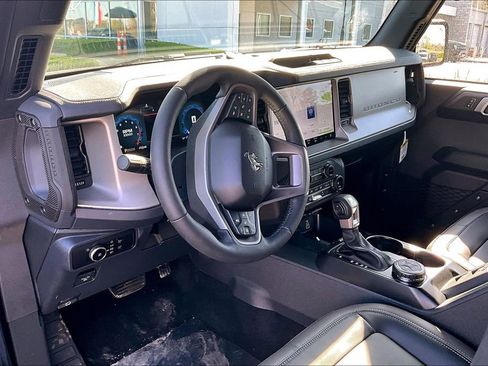 New 2026 Ford Bronco Outer Banks image 6
