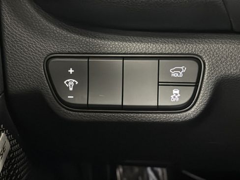 Used 2025 Kia Seltos SX AWD/4WD image 29