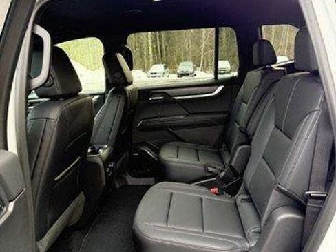 New 2026 GMC Acadia Elevation w/ Elevation Premium Package AWD/4WD image 60