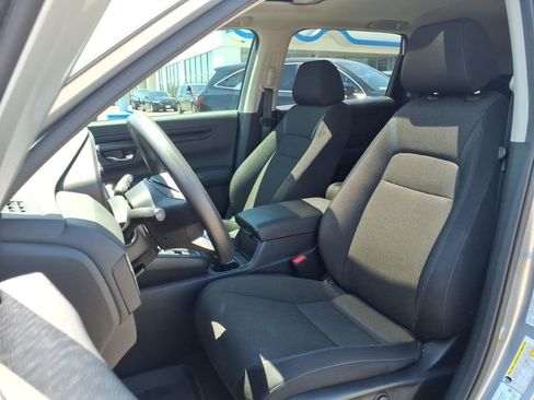 Used 2023 Honda CR-V EX image 4