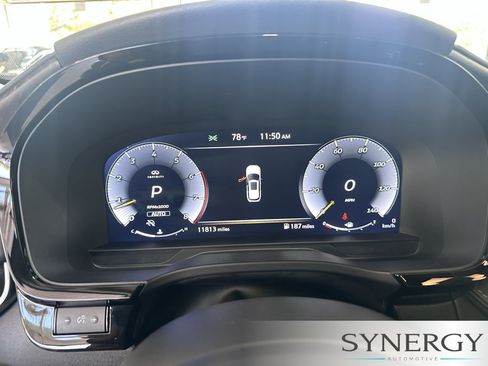 Certified 2025 INFINITI QX60 Sensory w/ Vision Package AWD/4WD image 18