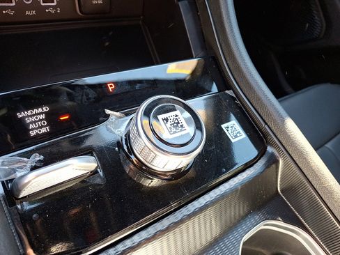 New 2025 Jeep Grand Cherokee Limited image 10