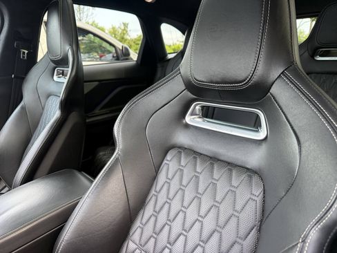 Used 2019 Jaguar F-PACE SVR AWD/4WD image 35