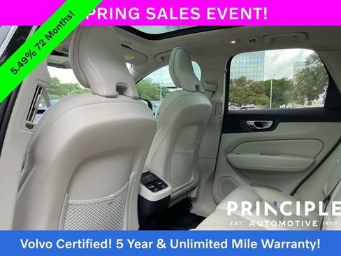 Certified 2023 Volvo XC60 B5 Ultimate w/ Climate Package FWD image 34