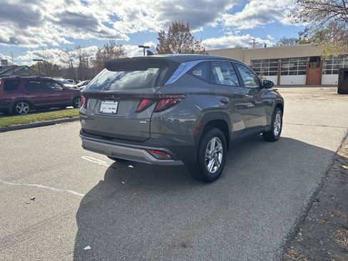 Used 2026 Hyundai Tucson SE AWD/4WD image 6
