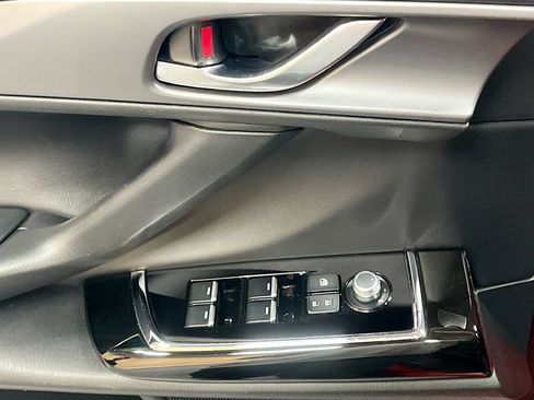 Used 2023 MAZDA CX-9 Touring Plus AWD/4WD image 18