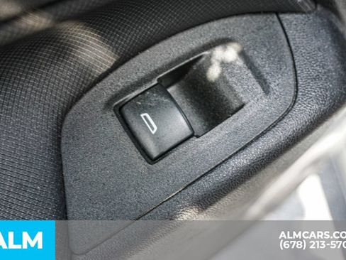 Used 2022 Chevrolet Equinox RS w/ RS Leather Package FWD image 55