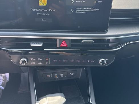 Used 2025 Kia K5 GT image 2