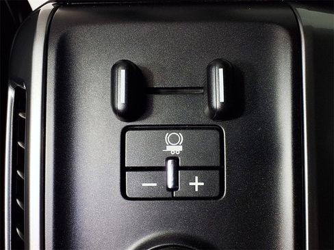 Used 2017 Chevrolet Silverado 1500 LT w/ All Star Edition image 21