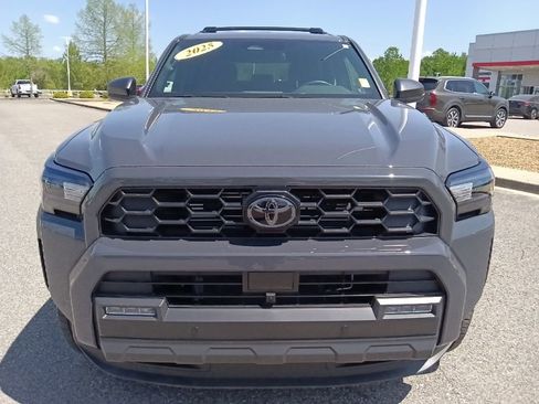 Used 2025 Toyota 4Runner TRD Off-Road AWD/4WD image 8