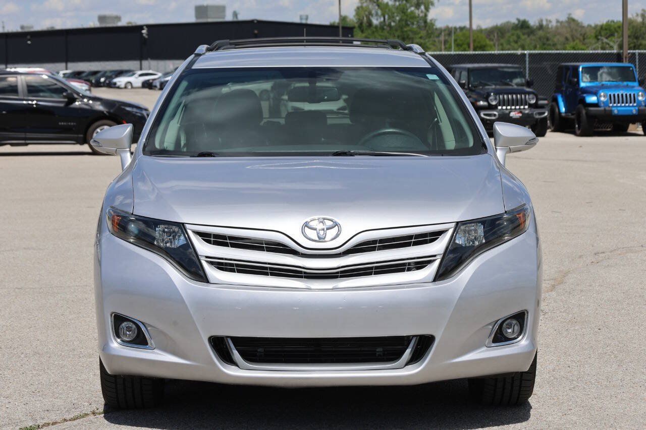Used 2013 Toyota Venza LE AWD/4WD image 5