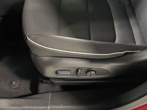 Used 2024 Chevrolet TrailBlazer LT w/ Convenience Package image 23