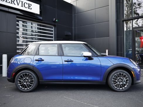 New 2026 MINI Cooper S image 4