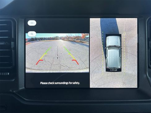 New 2025 Ford Bronco Badlands image 4