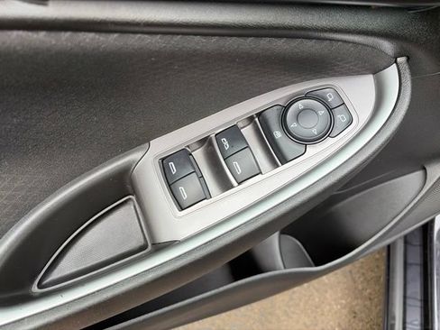 Used 2023 Chevrolet Malibu LT FWD image 13