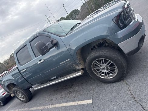 Used 2013 GMC Sierra 2500 SLT w/ SLT Convenience Package image 1