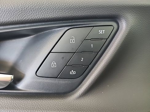 New 2026 Chevrolet Equinox ACTIV w/ Convenience Package III image 44