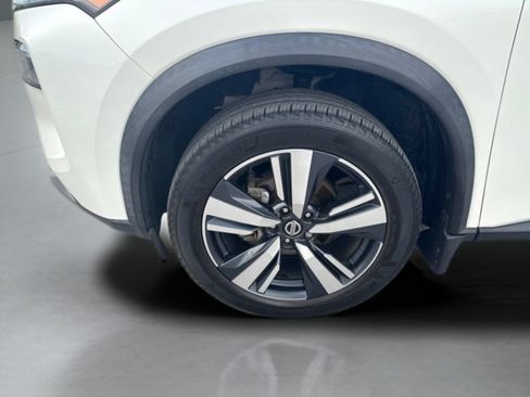 Used 2021 Nissan Rogue SL FWD image 34
