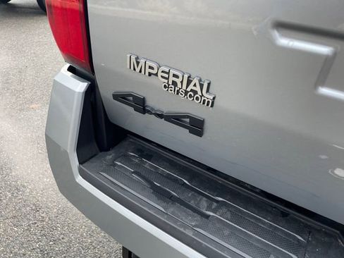 New 2025 Toyota Tacoma TRD Off-Road image 12