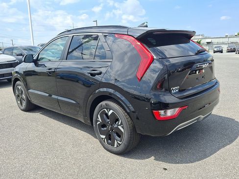 New 2025 Kia Niro Wind w/ Wind Preserve Package image 4